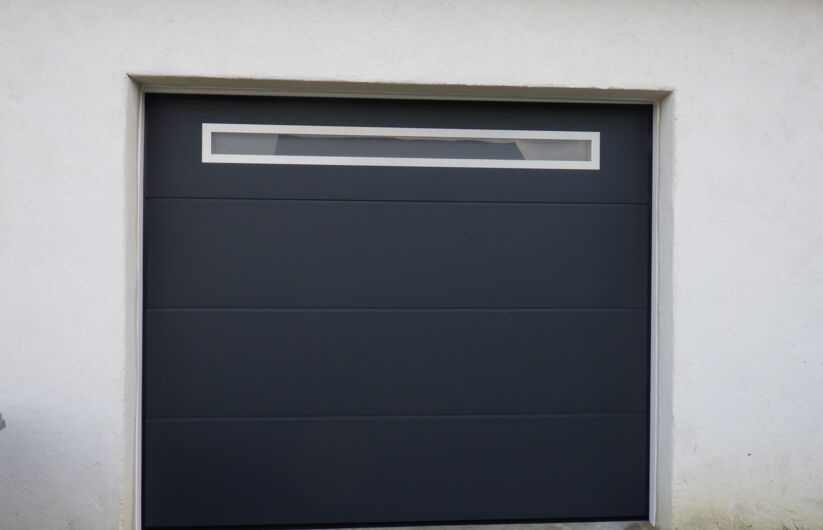 Porte de garage sectionnelle